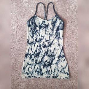 Lululemon Tank size 2